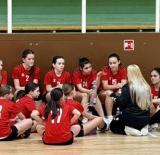 Egy győzelem, egy vereség